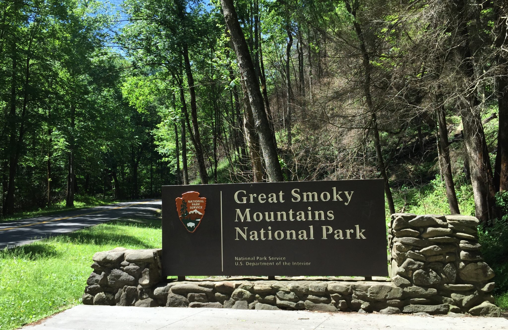 GSMNP entrance sign in summer