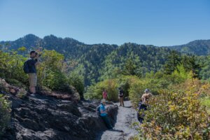 hikers near Inspiration Point on Alum Cave Trail