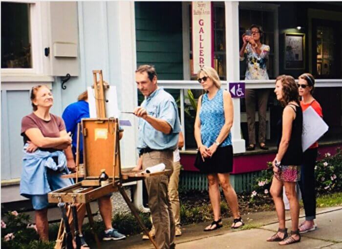 Greg Barnes demonstrating painting at Society of Bluffton Artists workshop