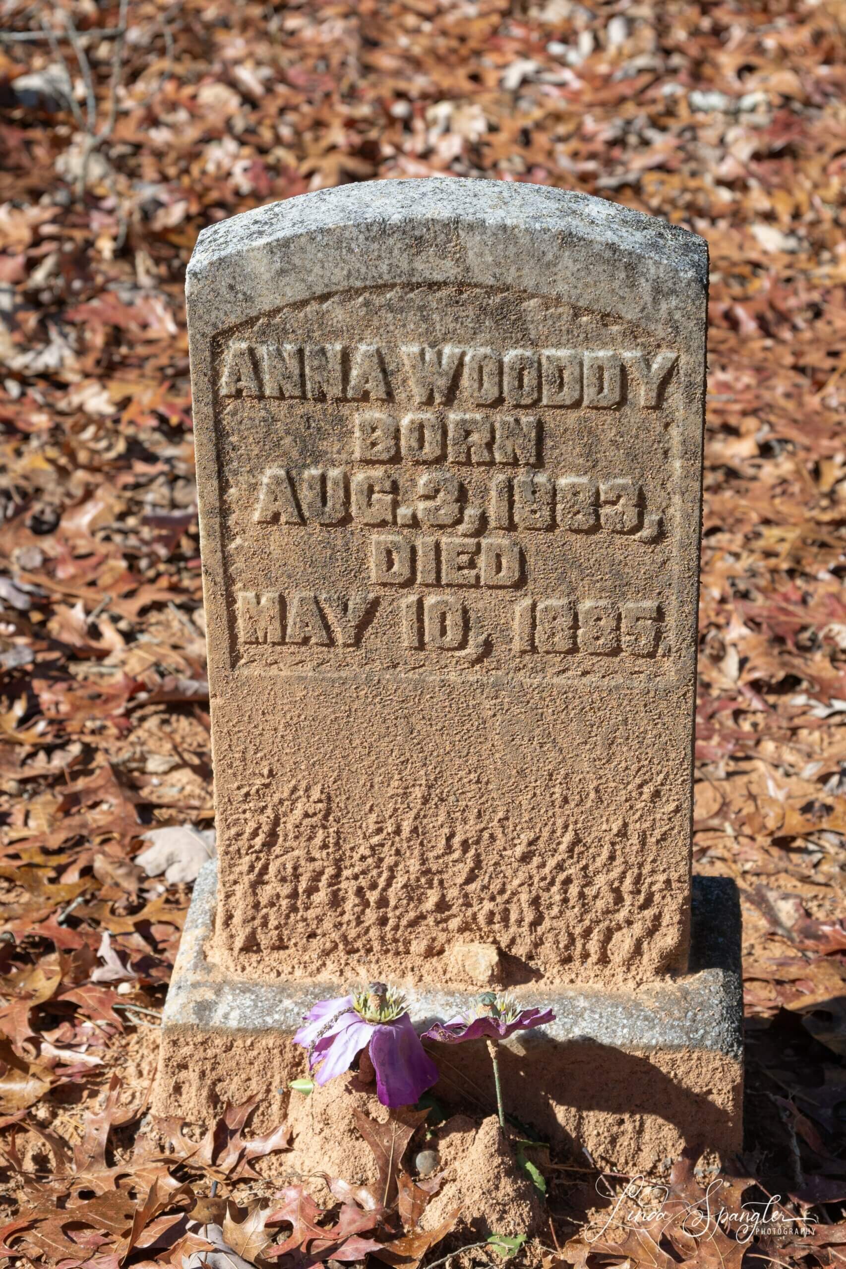 Anna Wooddy headstone