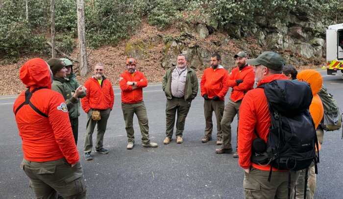 Search and Rescue team is briefed 